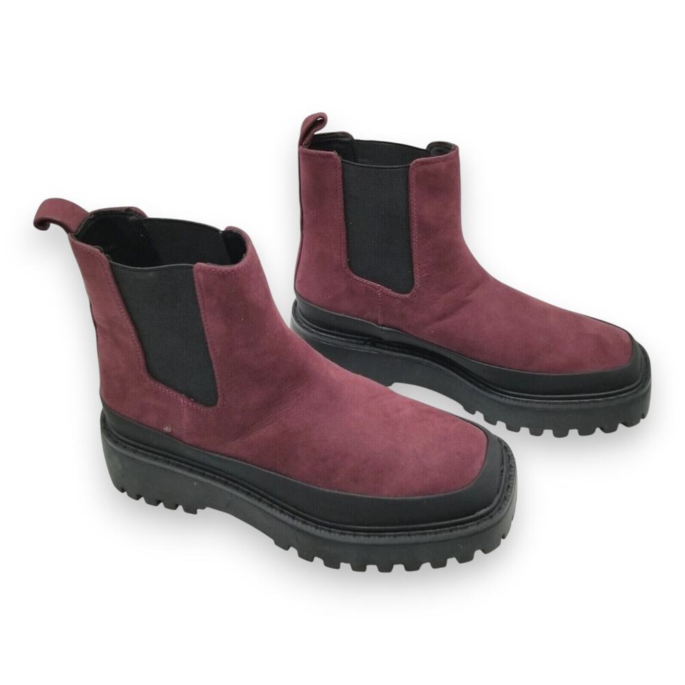 Nordstrom Rack | NWOT | Size 9.5 | Lug Sole Faux Suede Boot Bootie in Cranberry